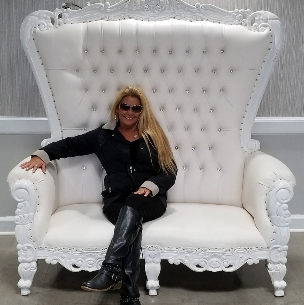 Meet your Posher, Honey "Annatalie"